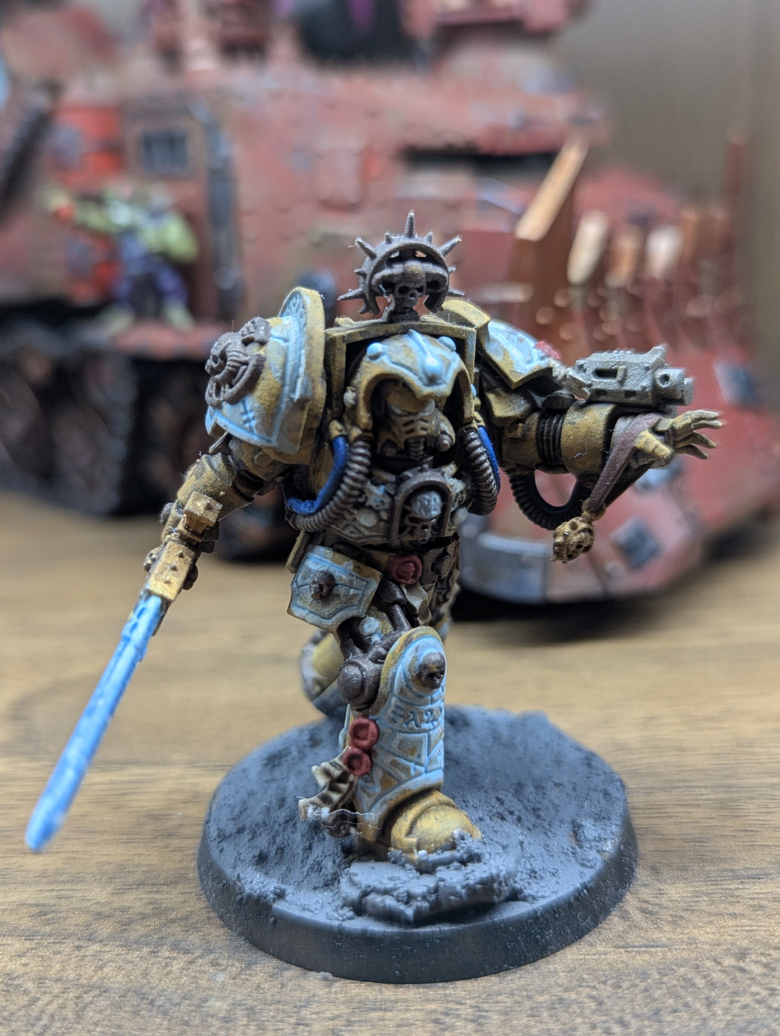 Archiviste en Armure Terminator peint par tenchi